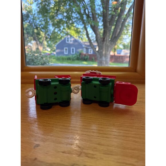 Fisher-Price Little People Christmas Train Cars - Picture 5 of 5